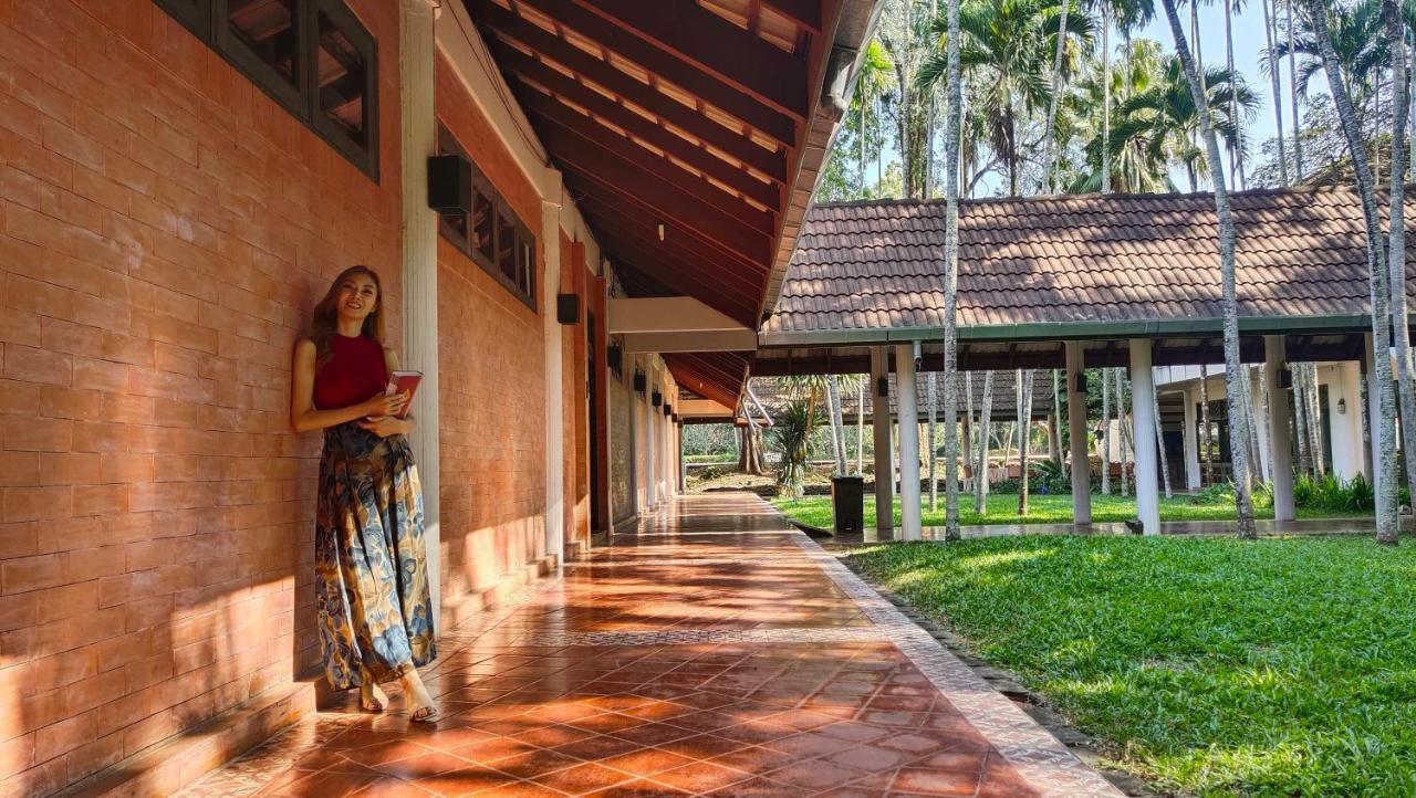 The Imperial Chiang Mai Resort & Sports Club Bagian luar foto