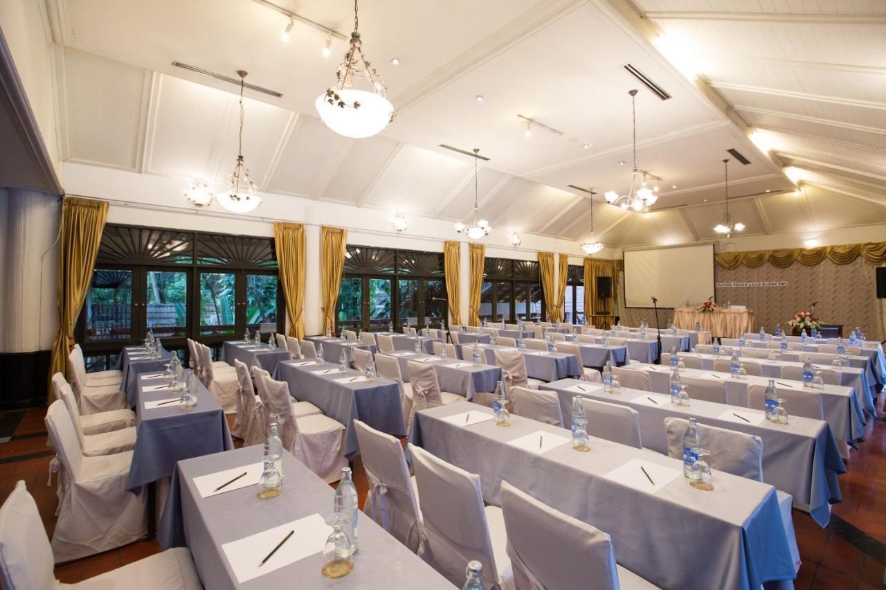 The Imperial Chiang Mai Resort & Sports Club Bagian luar foto